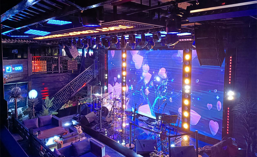 貳麻酒館音響燈光大屏——向音樂致敬
